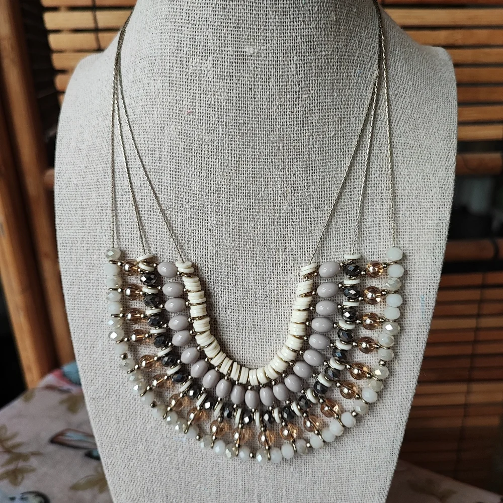 Loft Delicate Feminine Neutral Nude Lilac Lucite Glass Triple Chain Necklace